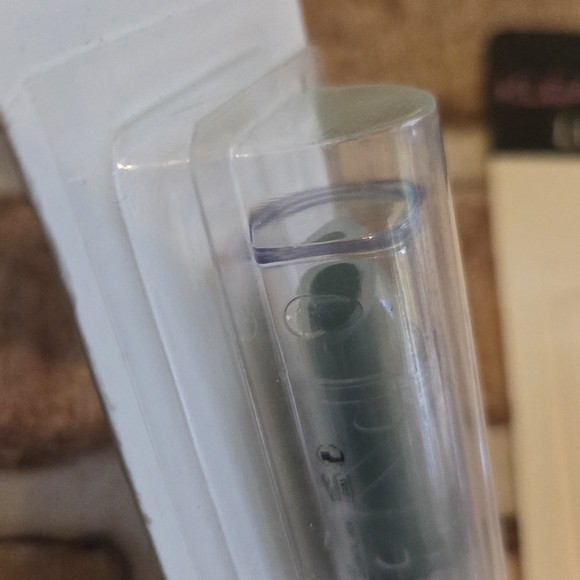 KleanColor Lip Color Duo - Picture 2 of 8